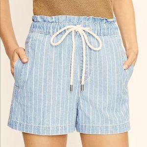 NWT Loft High Rise Pull On Denim Shorts in Indigo Stripe